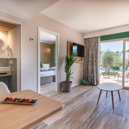 Marsenses Natura Olea - Adults Only Apartmanhotel